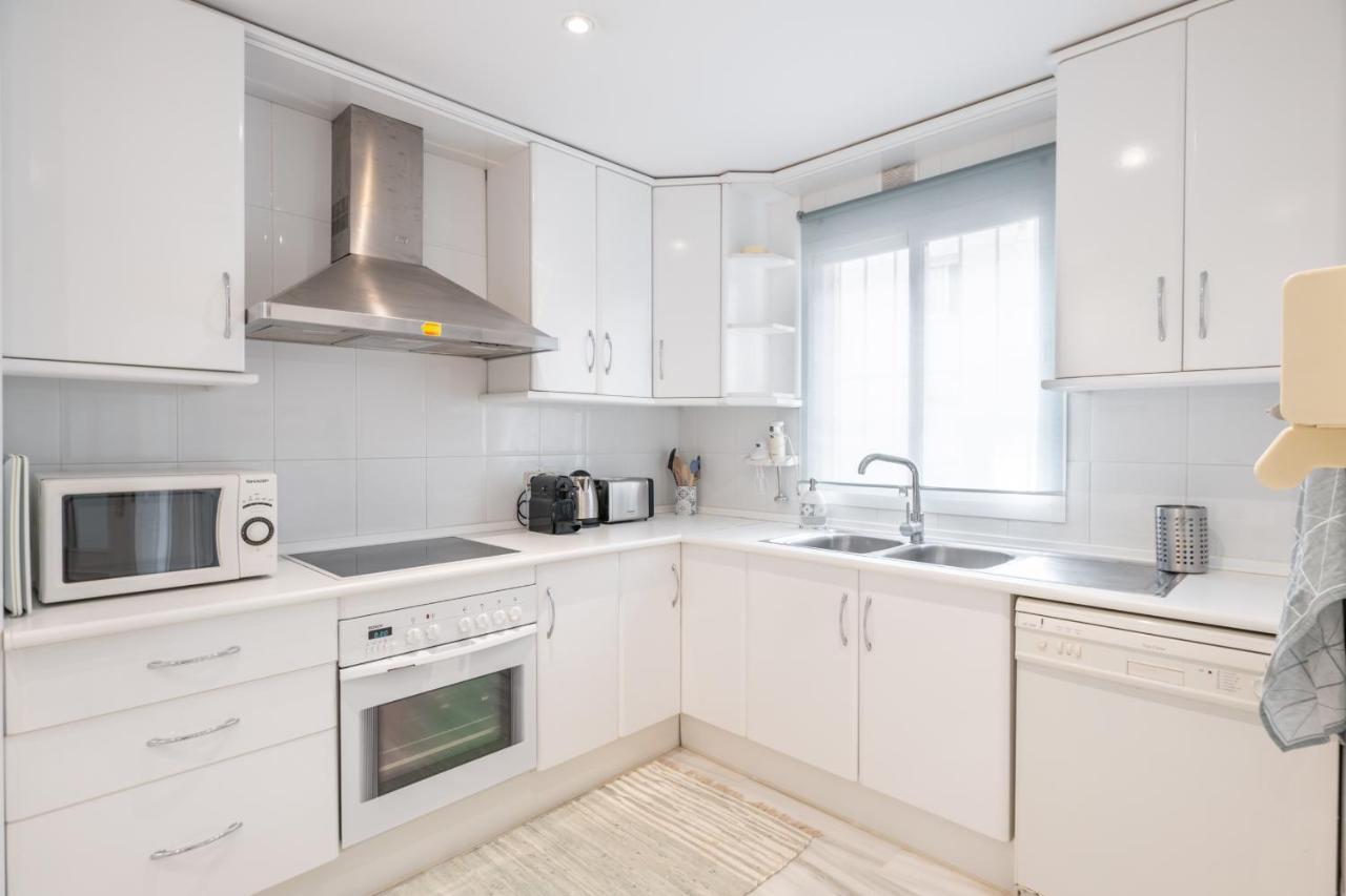 Apartamento Familiar Vistas Al Mar By Rent Me Estepona Dış mekan fotoğraf