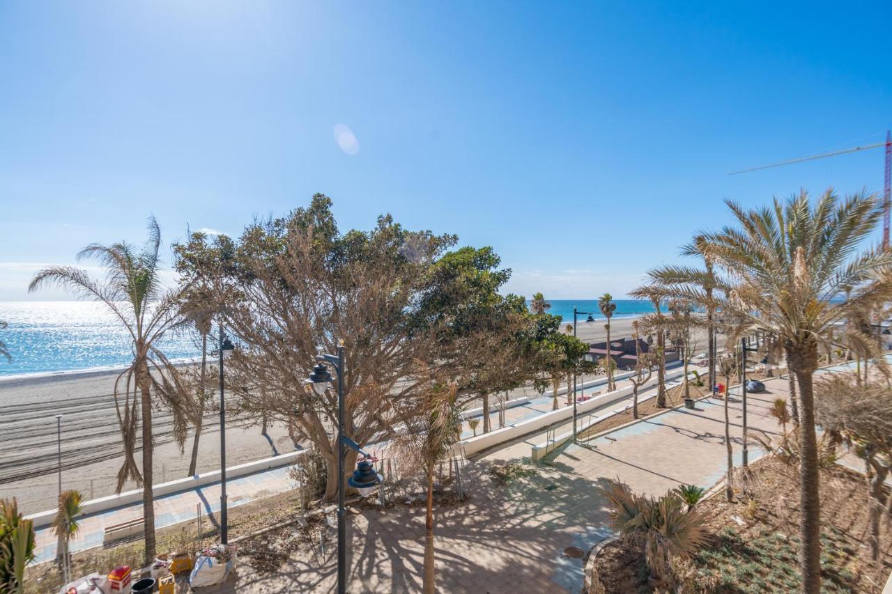 Apartamento Familiar Vistas Al Mar By Rent Me Estepona Dış mekan fotoğraf