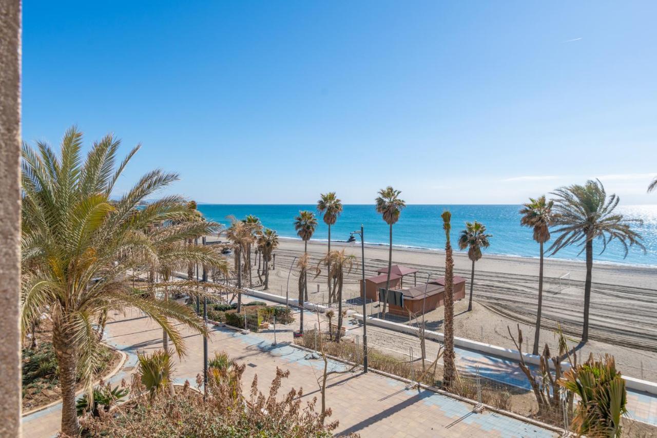 Apartamento Familiar Vistas Al Mar By Rent Me Estepona Dış mekan fotoğraf